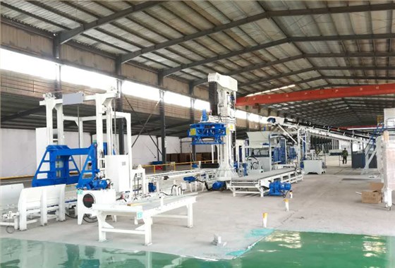 水泥磚機設(shè)備