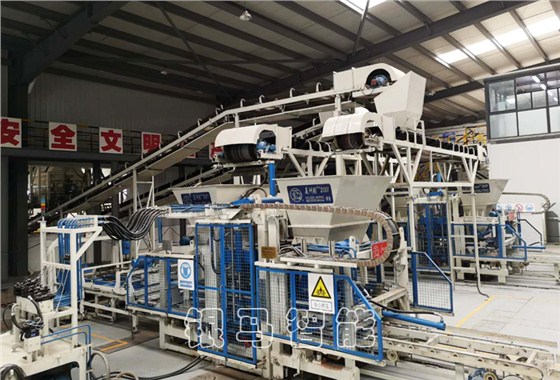 廣場人造石設(shè)備