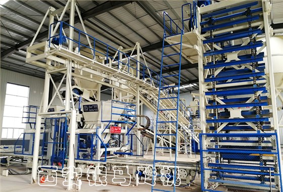 建筑垃圾制磚全套設(shè)備：砌塊磚機(jī)潤(rùn)滑中四個(gè)增加成本的操作！