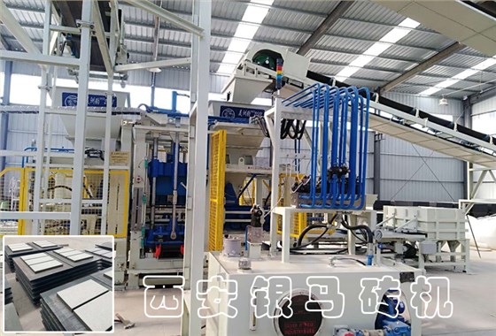 免燒磚設(shè)備生產(chǎn)線：耐磨鋼材確保長時生產(chǎn)，人機(jī)交互打造智慧工廠