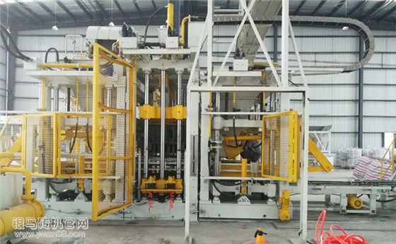 透水磚機(jī)生產(chǎn)廠家