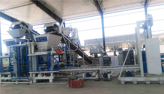 超級(jí)美洲豹磚機(jī)