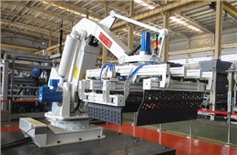 關(guān)節(jié)式碼垛機器人