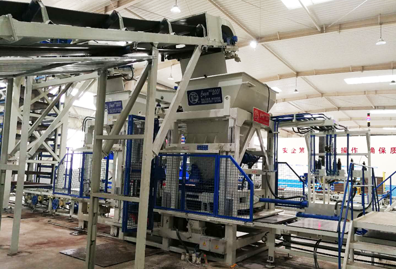 透水磚機(jī)生產(chǎn)線廠家淺析透水磚的發(fā)展前景 透水磚機(jī)生產(chǎn)線廠家淺析透水磚的發(fā)展前景