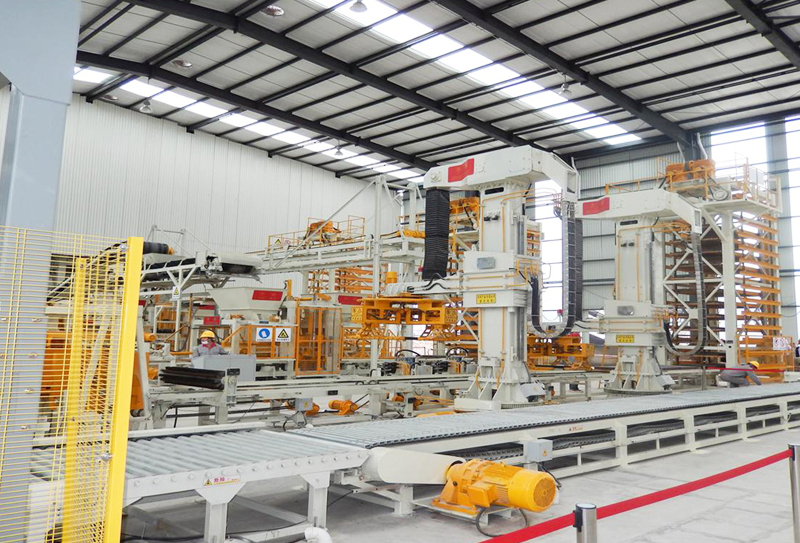 全自動(dòng)免燒磚生產(chǎn)線生產(chǎn)時(shí)要注意的外部影響因素是什么?