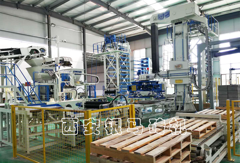 全自動環(huán)保制磚設(shè)備是如何將固廢再生的！