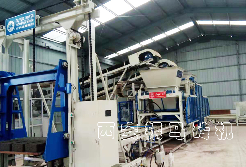 全自動(dòng)免燒磚機(jī)：緊抓新契機(jī)，發(fā)展生態(tài)新浪潮！