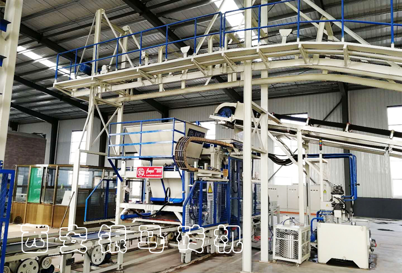  免燒壓磚機(jī)生產(chǎn)線：乘&ldquo;新基建&rdquo;之風(fēng)，破固廢污染之浪！