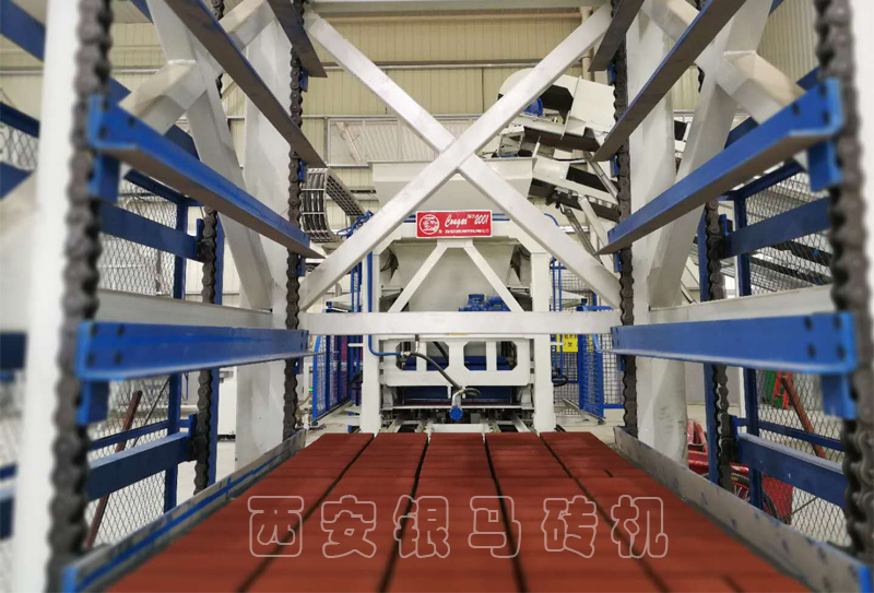 煤矸石免燒磚機：“以質(zhì)取勝”，西安銀馬再鑄品質(zhì)機械！