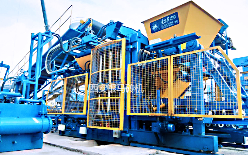 新型環(huán)保透水磚機器：擁抱年產(chǎn)值萬億規(guī)模的藍海市場