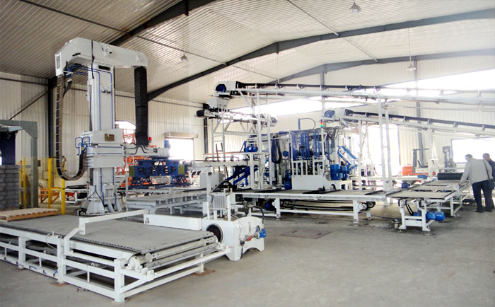 水泥磚機設(shè)備價格的影響因素到底有哪些? 水泥磚機設(shè)備價格的影響因素到底有哪些?