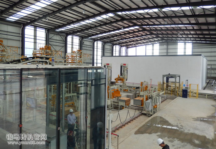 貨比三家——透水磚機(jī)械還是銀馬好！