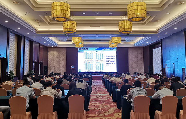 銀馬工程師參加雙碳背景下市政工程綠色發(fā)展暨建筑固廢新材料應(yīng)用技術(shù)研討會(huì)