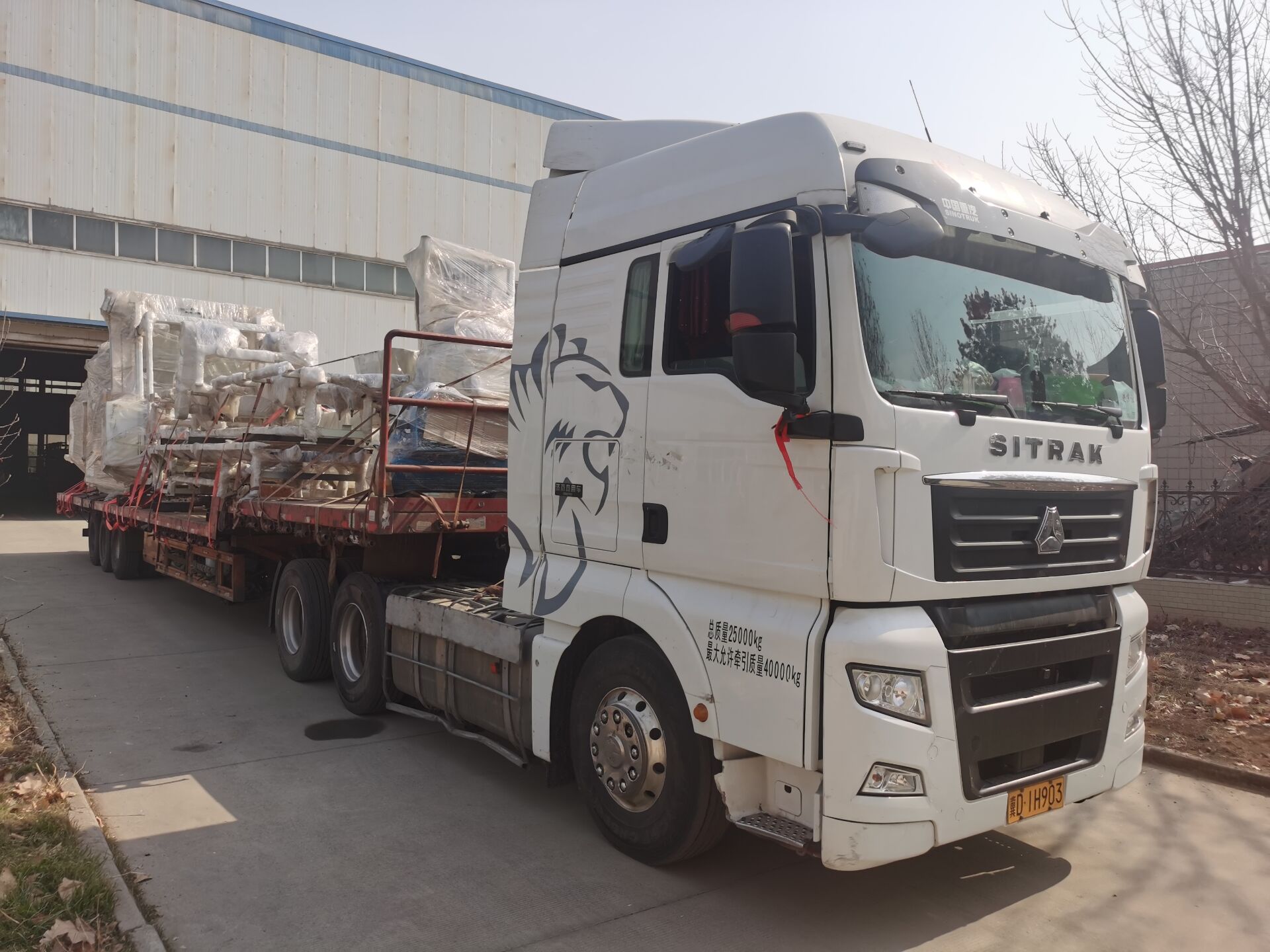 西安銀馬新年第一條固廢制磚設備發(fā)貨