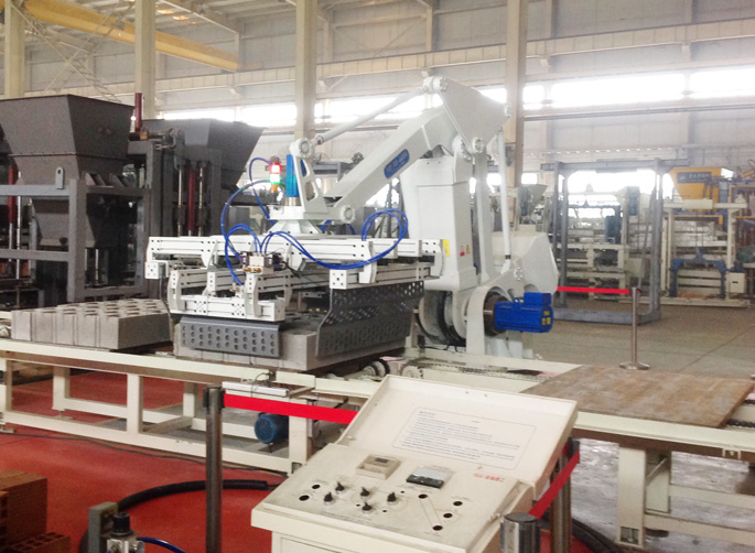 全自動(dòng)碼垛機(jī)器人